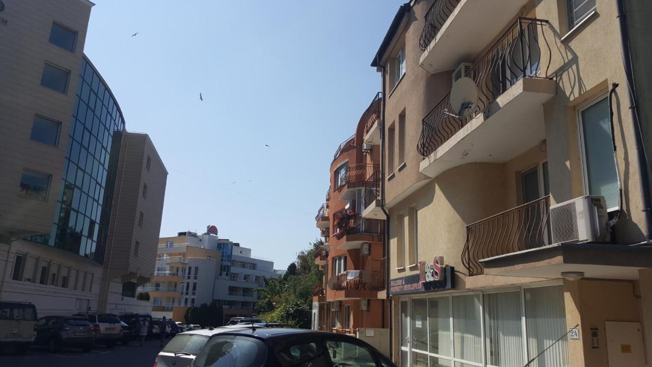 Perla Apartments Νεσέμπαρ Εξωτερικό φωτογραφία