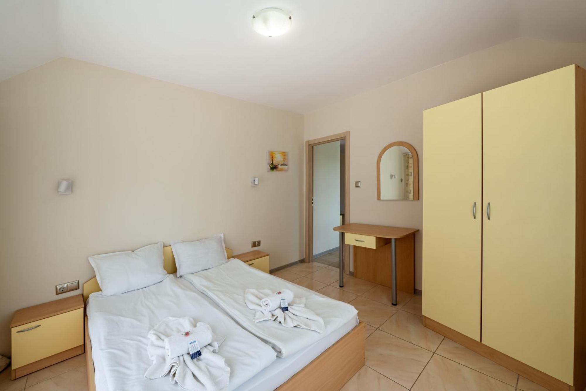 Perla Apartments Νεσέμπαρ Εξωτερικό φωτογραφία